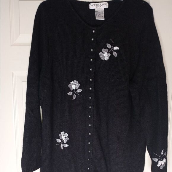 Victoria Jones 2X AngoraBlend Black EmbroideryKnittedButtonsUpLslWomen'sCardigan - Picture 1 of 9